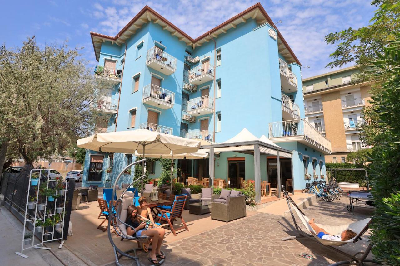 Art Hotel La Perla Bellaria-Igea Marina Zewnętrze zdjęcie